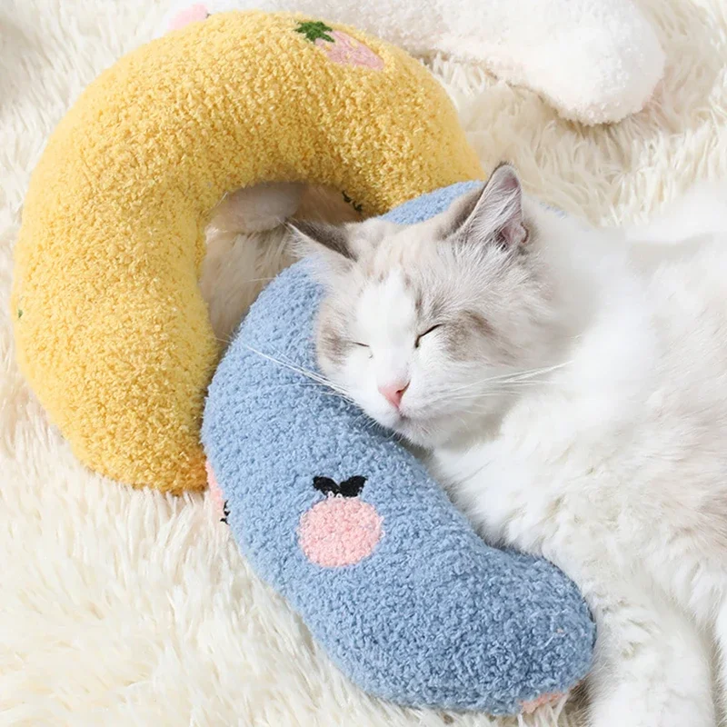 Pet Cat Sleeping Pillow Pet Half Moon Pillow U-shaped Pillow Comfortable And Soft To Protect Pet Spine Plush Pet Soothing Toy