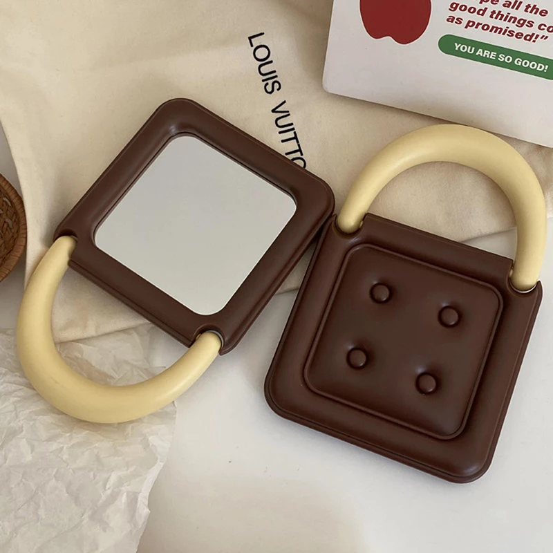 

Милое шоколадное квадратное зеркало, двухстороннее складное компактное зеркало, косметическое зеркало для кошелька, портативное мини-зеркало, декор для рабочего стола