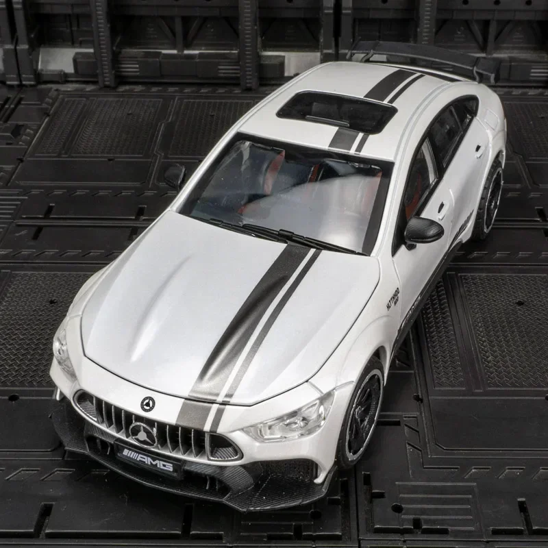 1:24 Mercedes Benz AMG GT63 Sports car Simulation Diecast Metal Alloy Model car Sound Light Pull Back  Favorite Festival Gifts