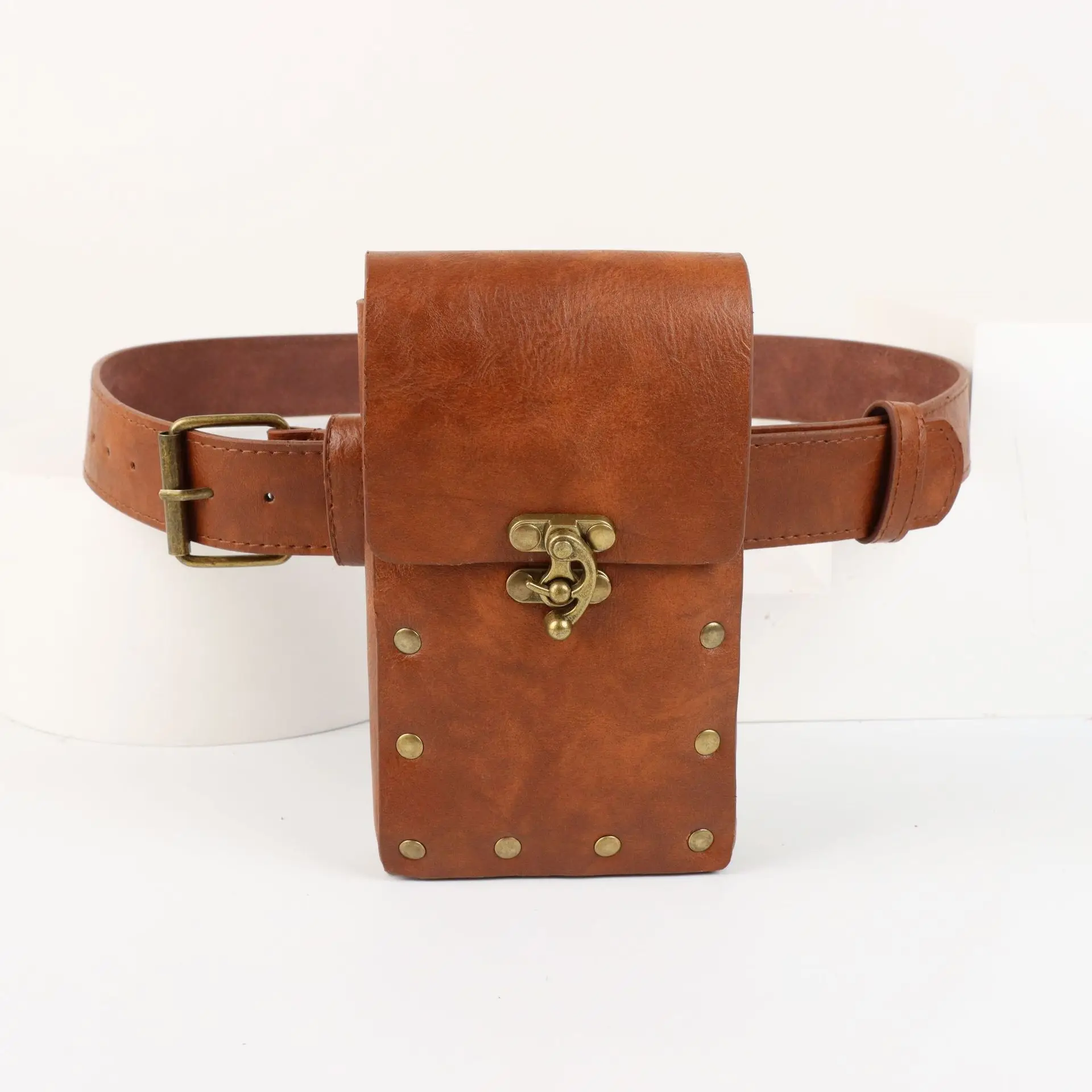 Medieval Festival Costume Accessories Vintage Pu Leather Waist Belt Viking Style Fanny Pack Leaf-Shaped Drawstring Coin Pouch Skirt Clip Halloween Cosplay Props image 4