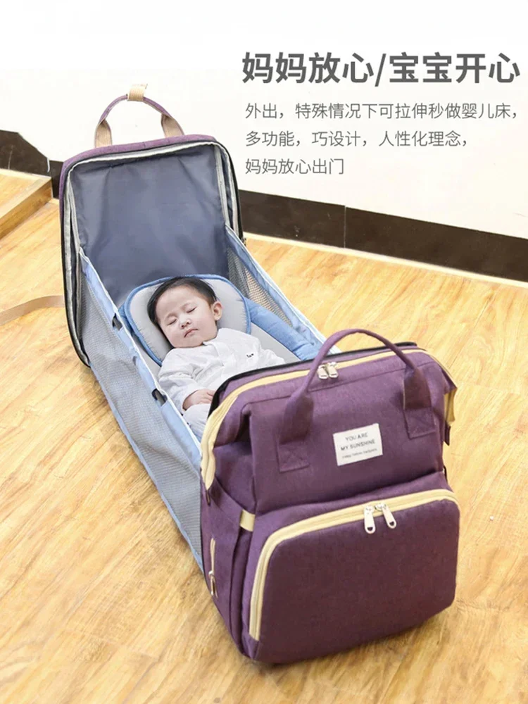 

Large capacity milk bag multi-purpose mommy bag, light for mother and baby to go out