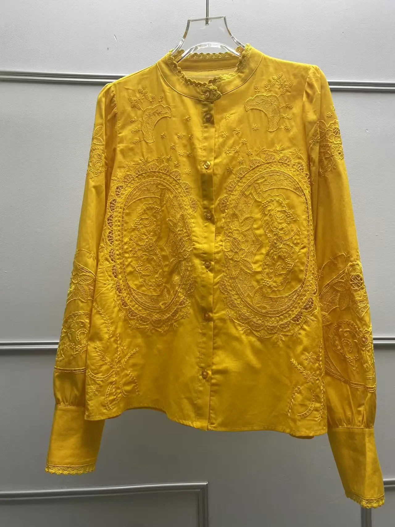 Sezanes 2025 Shirt French New Commuter Temperament Embroidery Crochet Flower Flower Stand Collar Fashion Loose Shirt