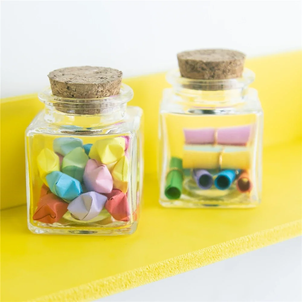 Mini 50ml Square Glass Bottle With Corks Empty Clear Square Flat Bottles Glycyrrhiza Sweets Food Grade Seal 50cc Jar Vials