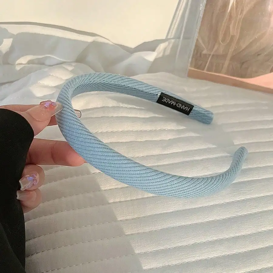 

1pc Solid-Color Thin Twill Headband, A Simple, Versatile, And Retro Headband, An Essential Hair Accessory For Daily Commutes.