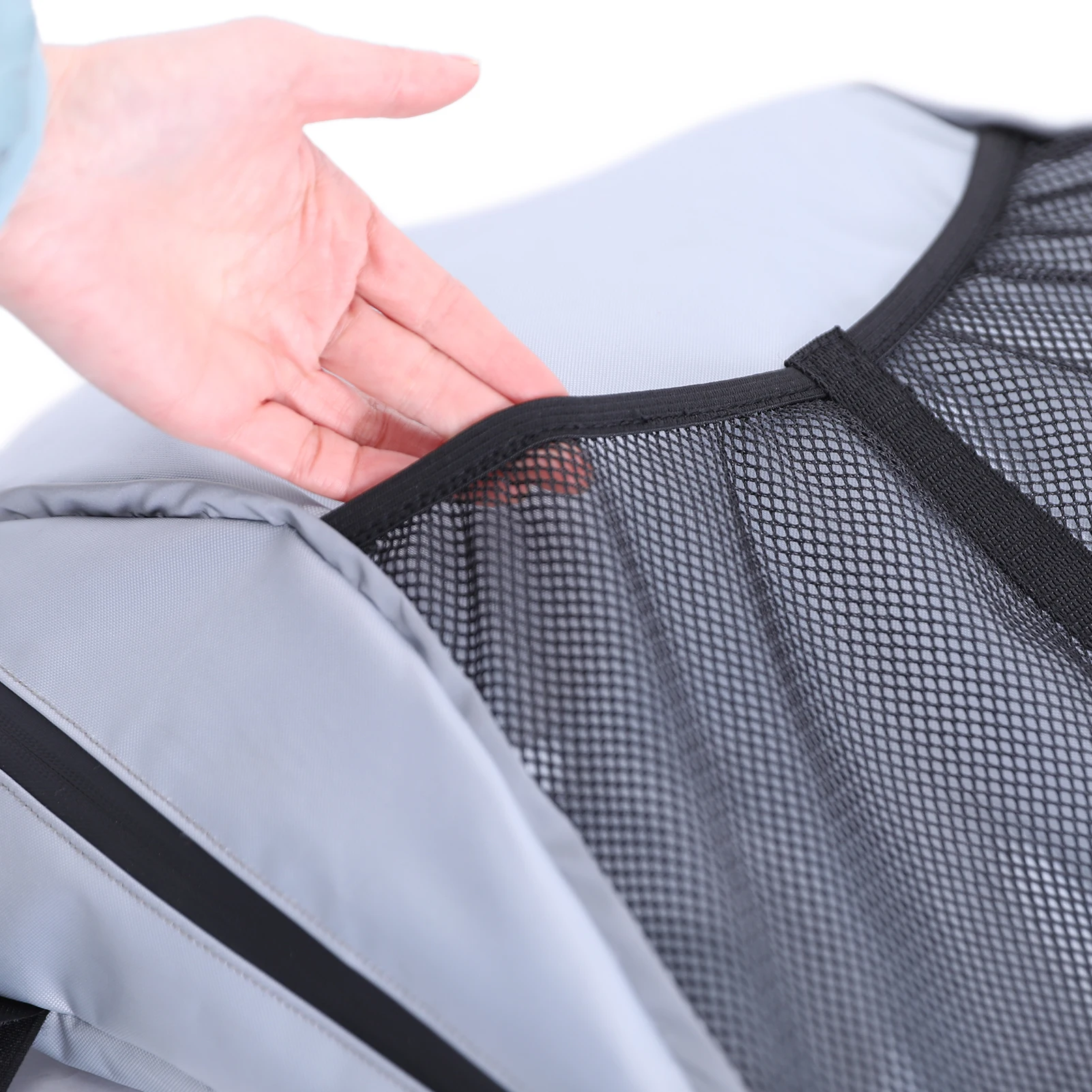 حقيبة تخزين كاياك مقاومة للماء - مراجعة Fishing Kayak Crate وسعره