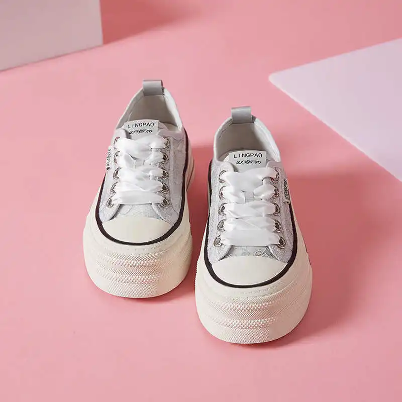 In The Forest Plateforme Luxury Moccasin Woman Running Flat Shoes Luxury Sneakers For Women Sport Leading Comfortable