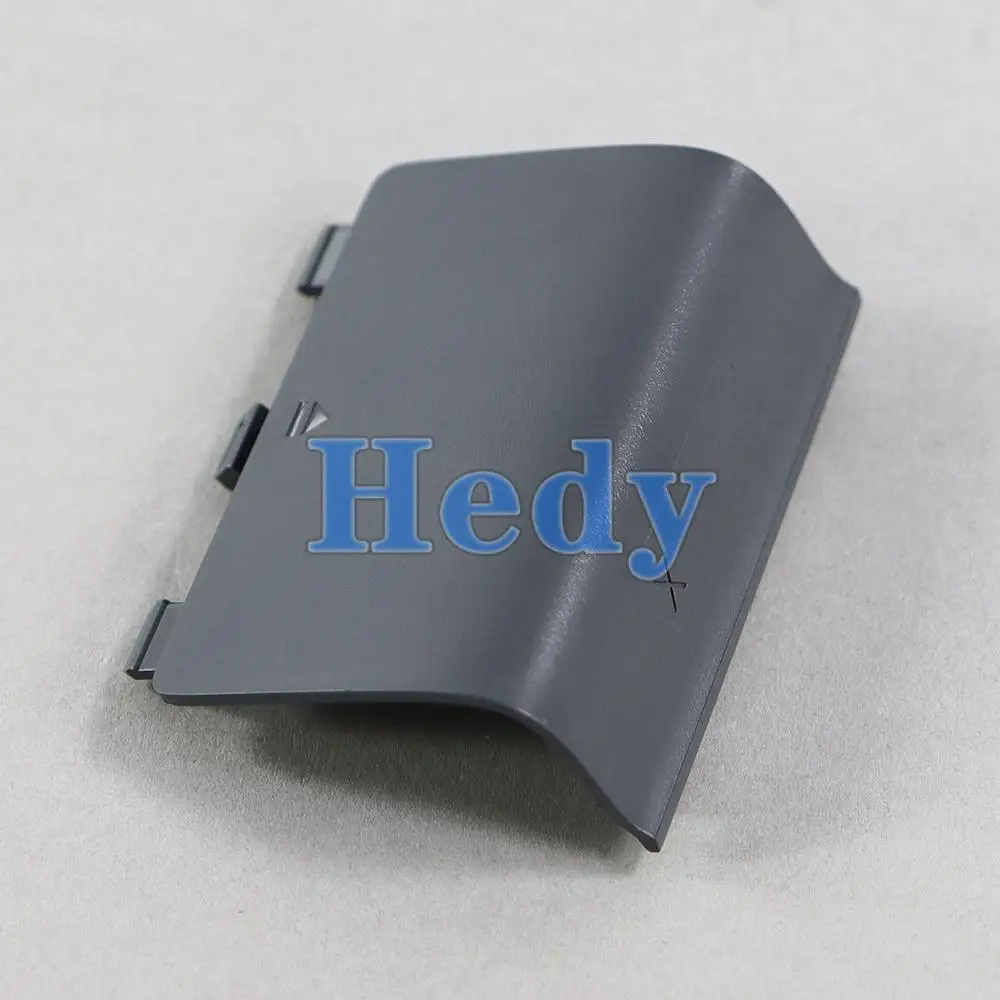 XBOXONE 게임 패드 용 XBOX ONE 컨트롤러 용 2PCS 오리지널 새 교체 검정색 배터리 커버 캡 도어 백 쉘