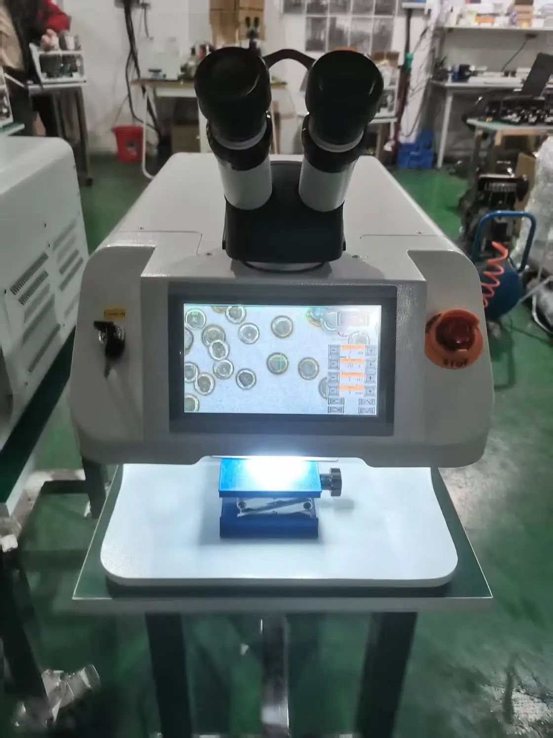 

Mini jewelry welder 100w 200w for gold silver with CCD monitor desktop design