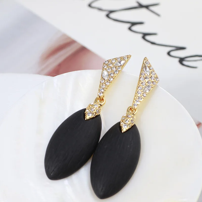 

New Fashion Jewelry Statement Elegant Temperament Geometric Droplets Rhinestone Paved Eye Shape Resin Earrings for Women Gifts