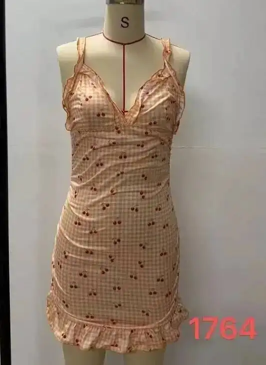 น่ารักเชอร์รี่พิมพ์ตารางลูกไม้ชุดBacklessลึกVแขนกุดริ้วรอยที่หางชุดCharming Pure Desire PE09