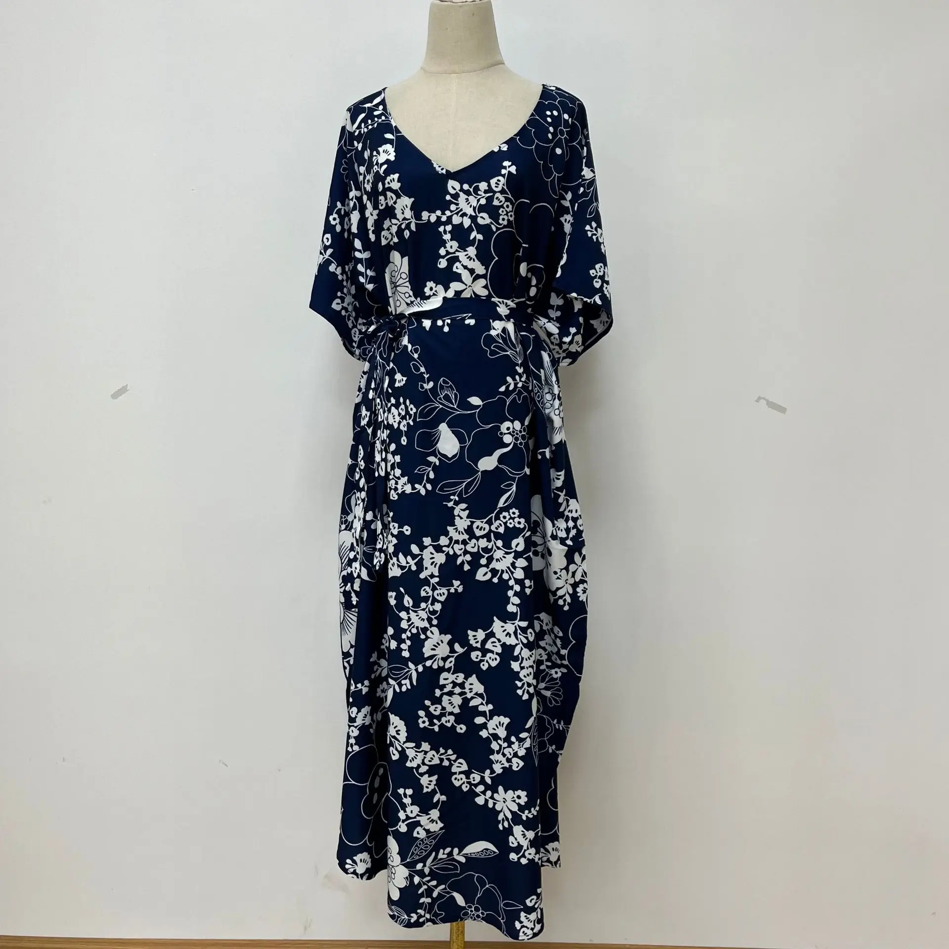 قفطان فستان للنساء ، قفطان منقسم جانبًا ، ثوب سباحة ، تستر ، ملابس خروج طويلة على الشاطئ ، كاجوال