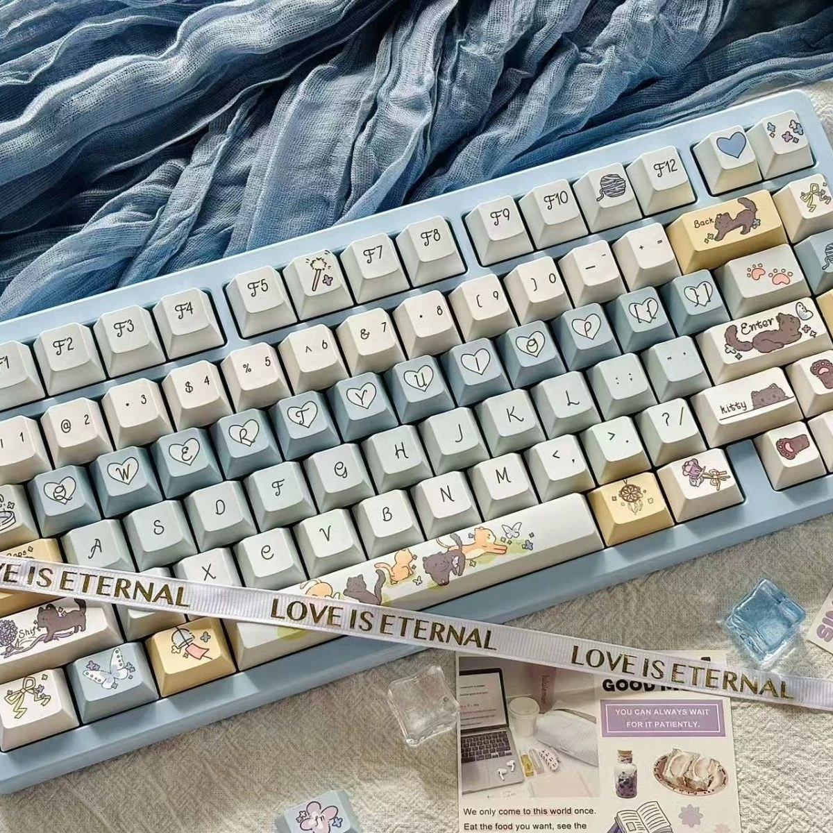 

Cat's Back Garden Five-sided Sublimation PBT Original Side Engraved Keycaps Mechanical Keyboard Keycaps