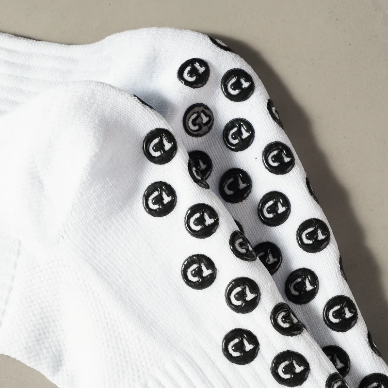 Calcetines deportivos de tubo medio para hombre, medias antideslizantes transpirables de Color sólido para primavera y otoño, calcetín informal con estampado de letras a la moda para hombre