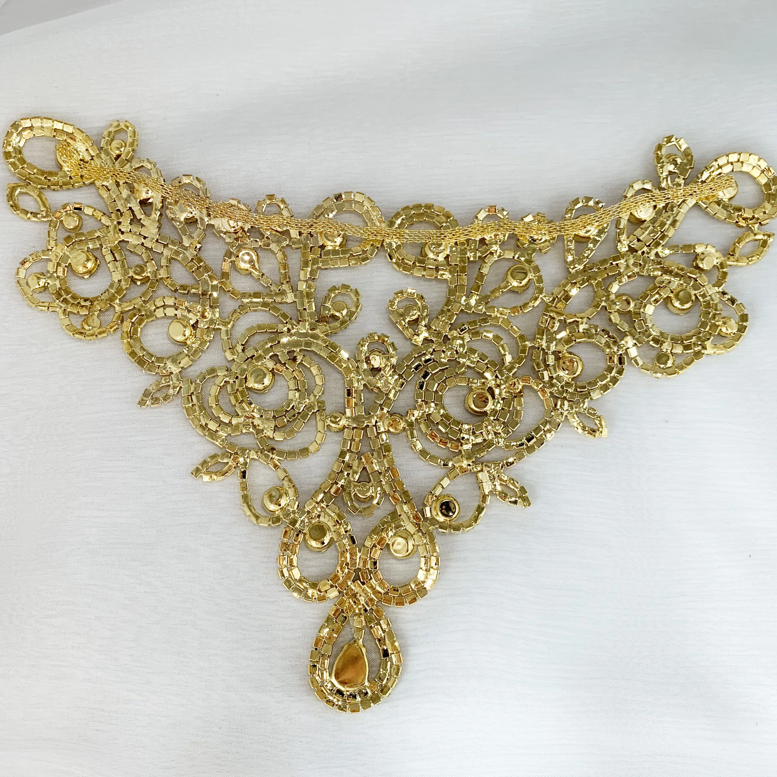 Neckline rhinestones sewn on necklace accessorize wedding dress Sparkly crystal gold applique garment accessories