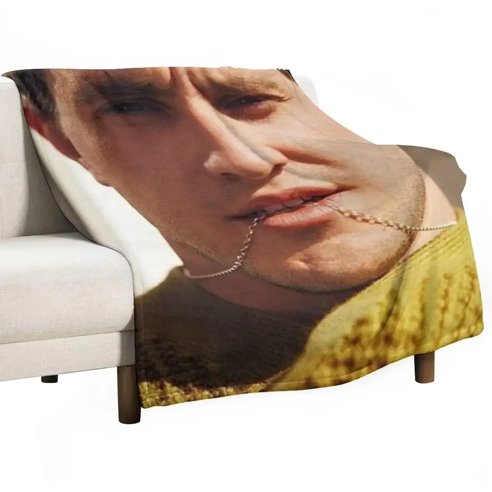 Normal People - Connell Waldron with chain Throw Blanket Plaid on the sofa Thin Picnic Fashion Sofas Summer Beach Blankets