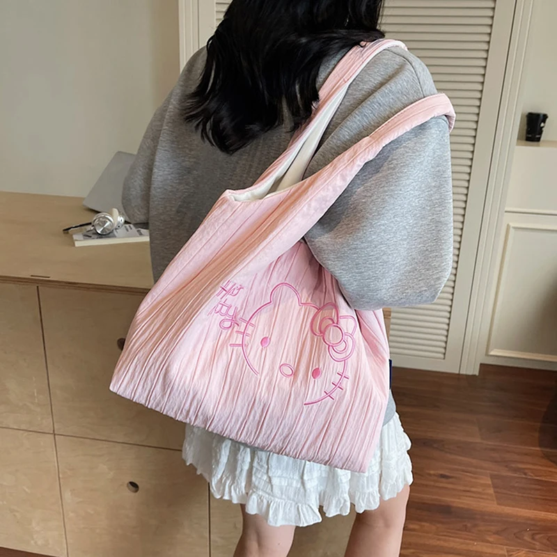 حقيبة يد نسائية مطرزة من Hello Kitty ذات سعة كبيرة وحقيبة كتف للطلاب للفتيات