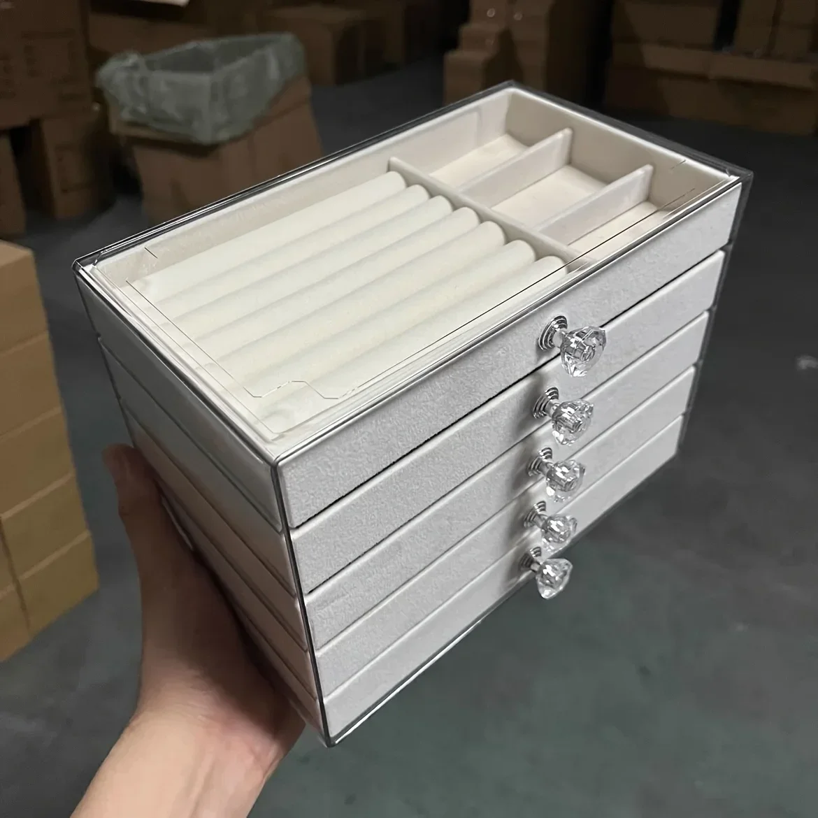 صندوق منظم مجوهرات أكريليك مقاوم للغبار مكون من 5 طبقات، علبة عرض مستطيلة لسطح الطاولة لعرض المجوهرات وتغليفها