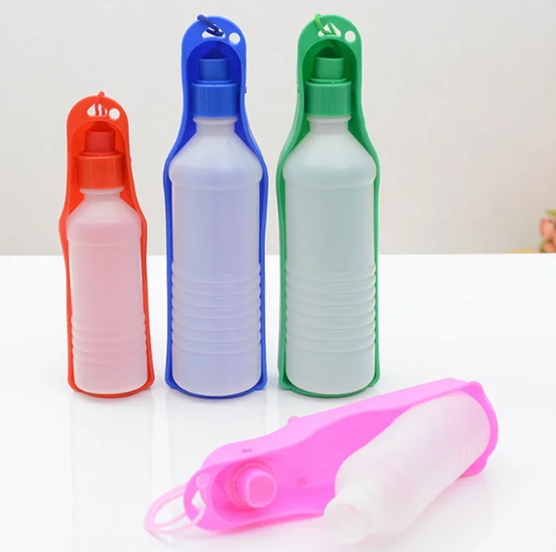 500MLDog Water Bottle Folding Drinker Plastic Portable Water Bottle Pets Outdoor Travel Drinking Water Feeder bowl for dogs Ropa