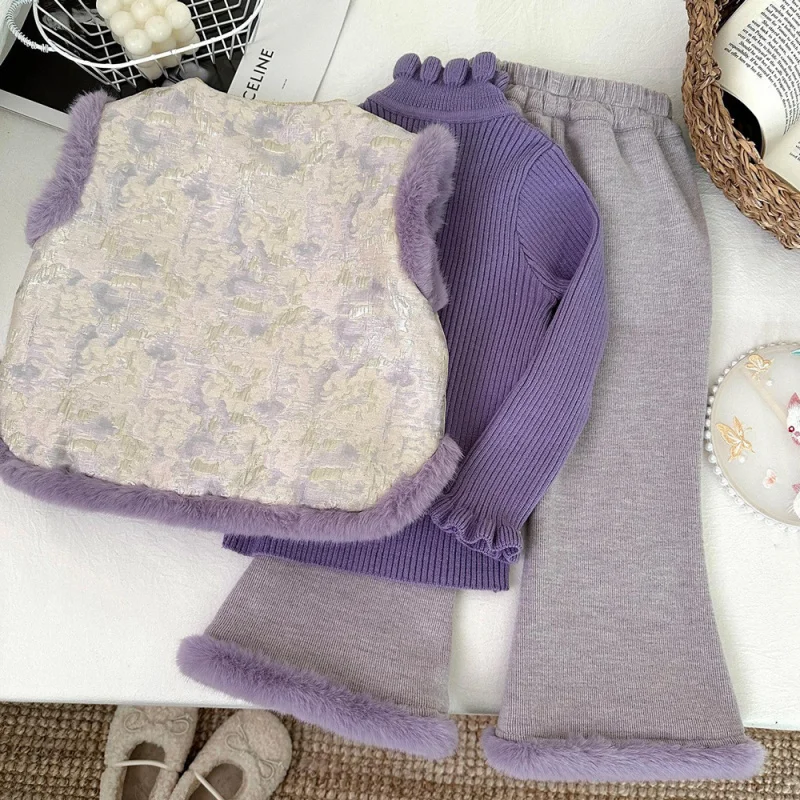 

2025Новый стиль, утепленный зимний детский утолщенный жилет и длинные брюки в китайском стиле с меховыми краями для девочек, комплект из двух предметов