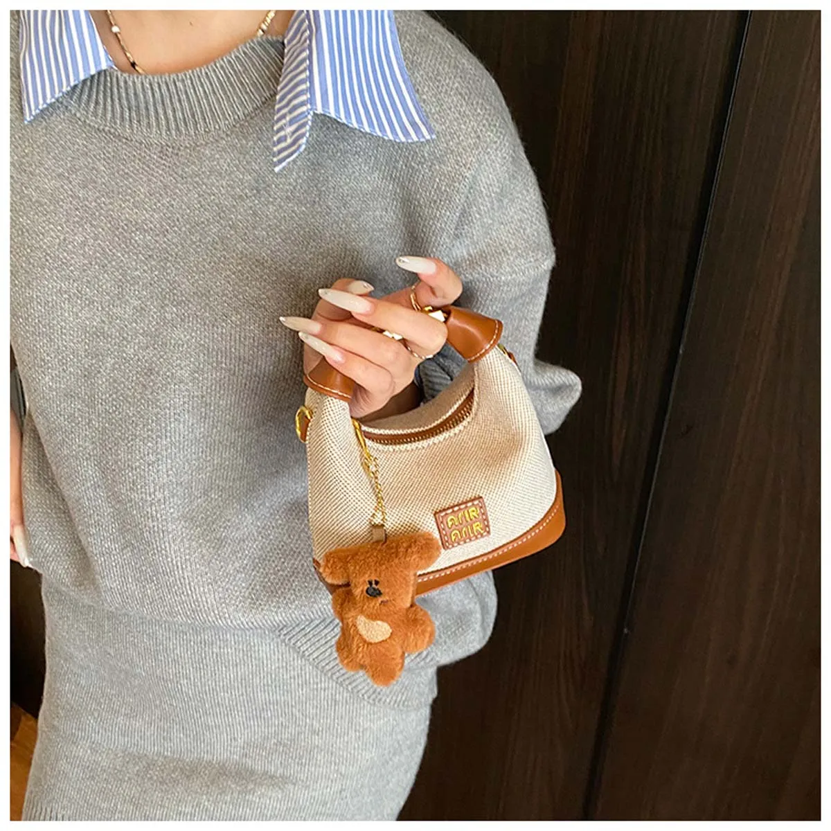 حقيبة كروس رائعة متعددة الأغراض من جلد البولي يوريثان بتصميم جديد كاجوال متعددة الأغراض حقيبة يد عصرية وشعبية حقيبة حمل صغيرة حقيبة زلابية