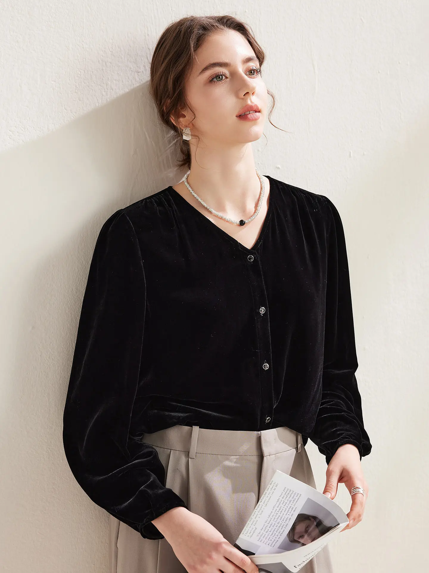 

Zhaojun Spring Summer New Sle Silk irt Women Long Sve Floral Print Loose Top Turn-down Collar Simple Commute Silk Blouse