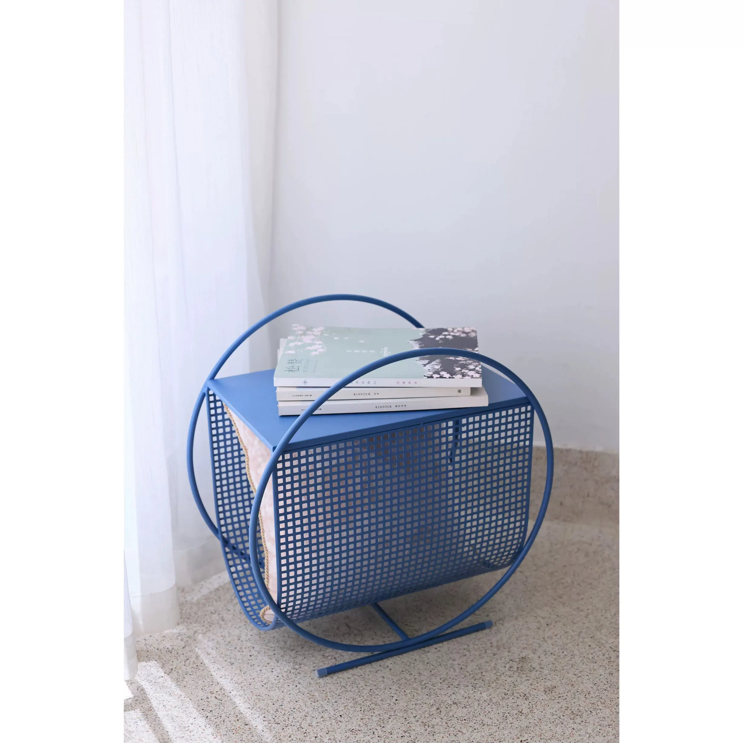 Coffee table storage table furniture blue basket bedside table hollowed out metal edge living room sofa side table magazine bask