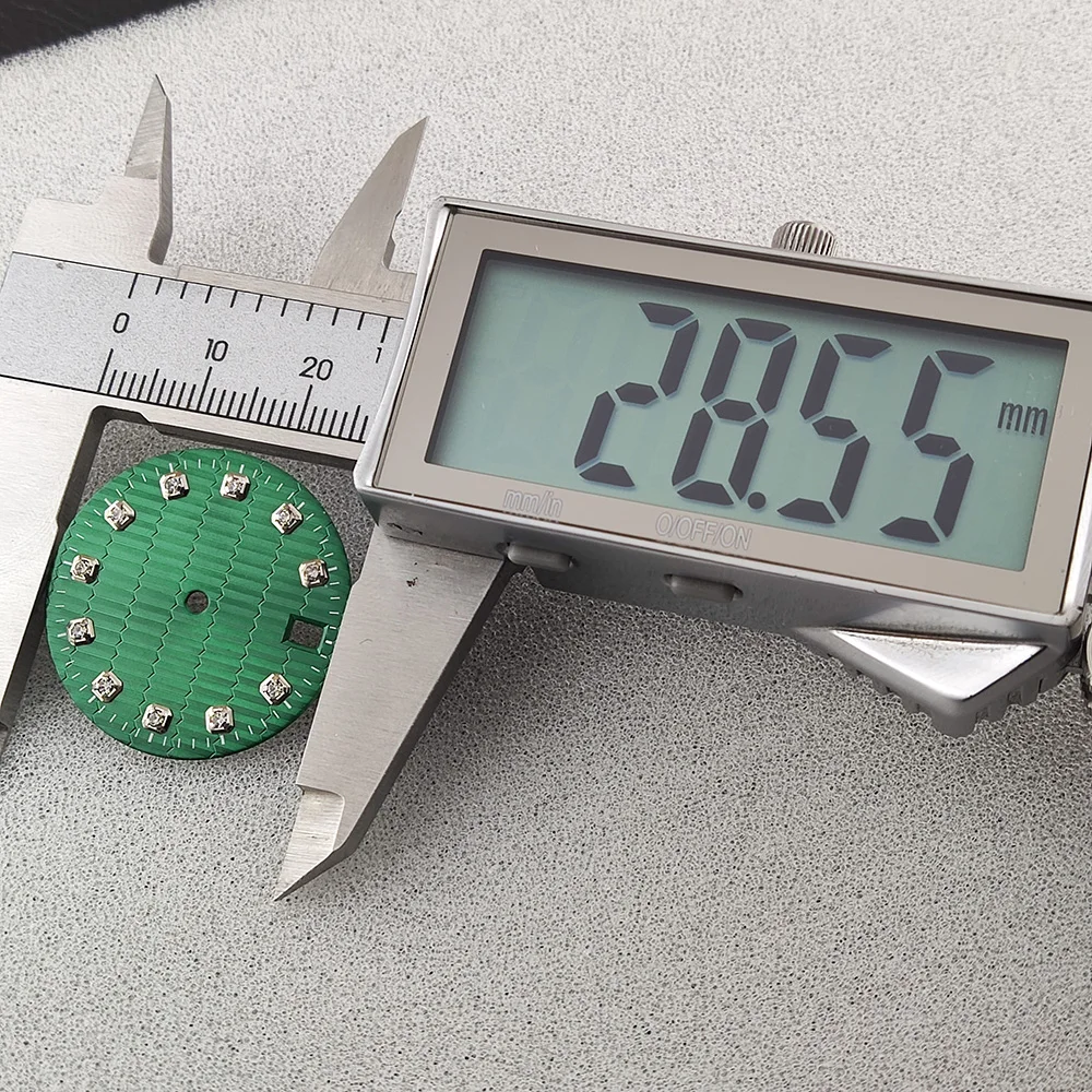 Quadrante dell'orologio da 28.5mm adatto per accessori per la modifica del movimento NH35 NH36 28.5 finestra del calendario singolo