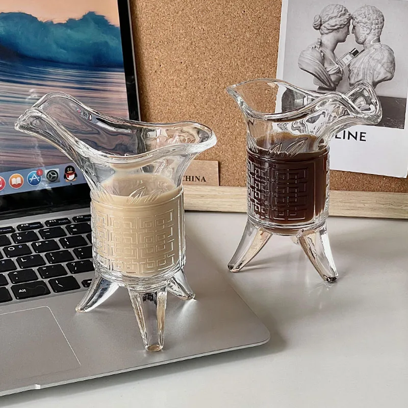 Creative Glass Coffee Cup Emperor Drinking Retro Spirits Jue Cup Antique Small Wine Cups Luxury Three-legged Tripod Mug Chinese