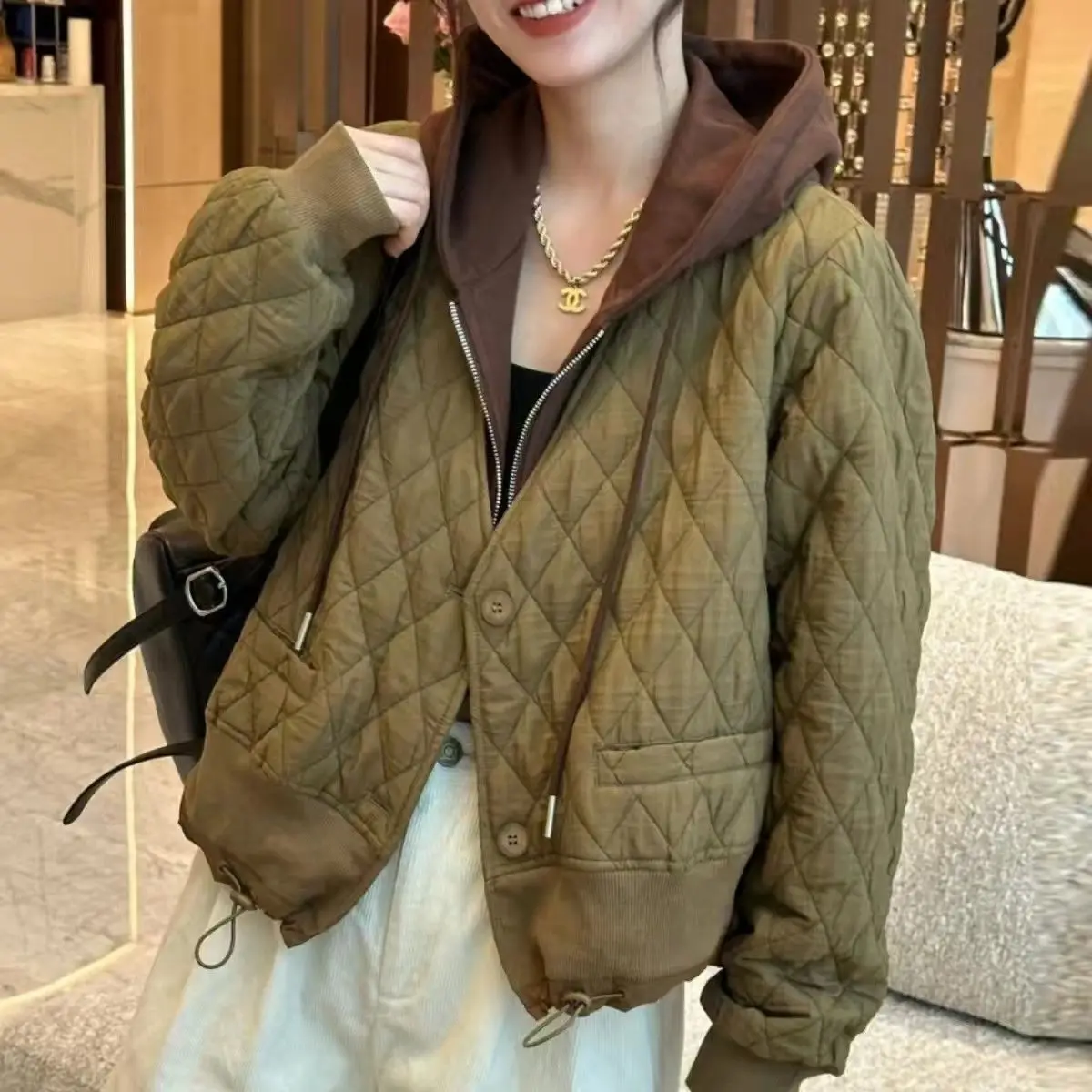 Hooded Fake Two Piece Cotton Jacket Women's New Loose Fit Slim and Petite Figure Diamond Grid Short Jacket