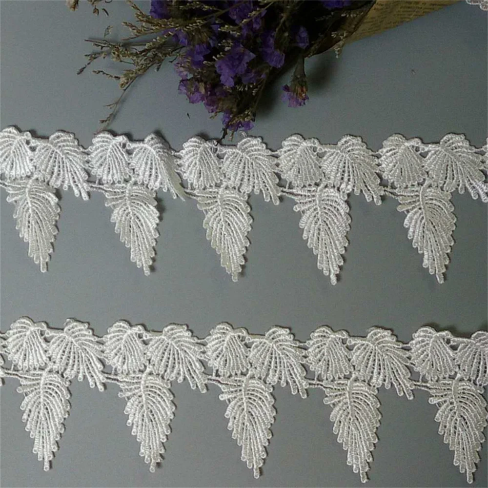 

2yard Soluble White Polyester Leaves Embroidered Lace Trim Ribbon Handmade DIY Sewing Craft For Costume Hat Decoration 2019 Hot