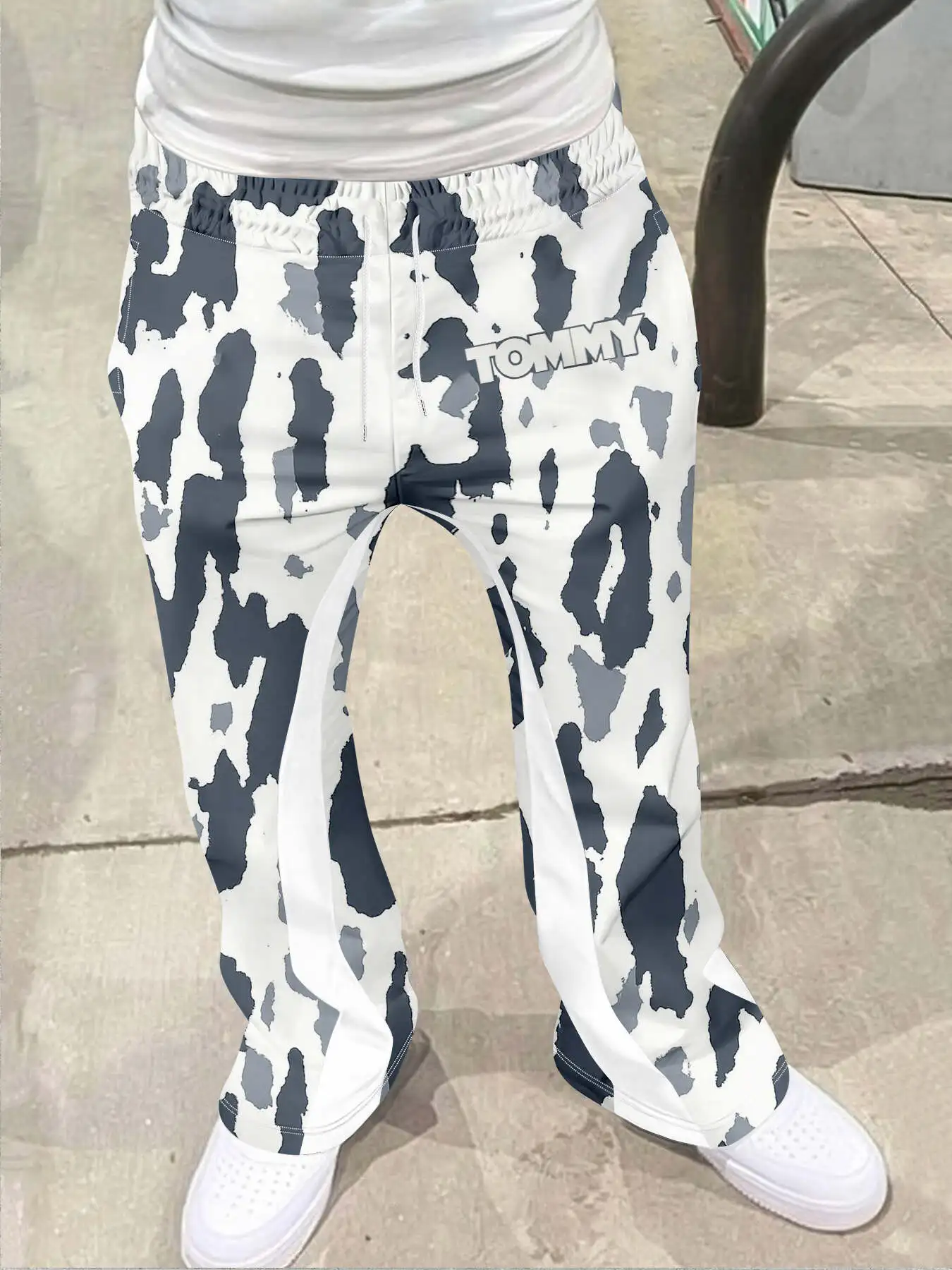 

Мужские повседневные уличные стильные модные модные слегка расклешенные черно-белые спортивные штаны с цветными блоками, мужские брюки