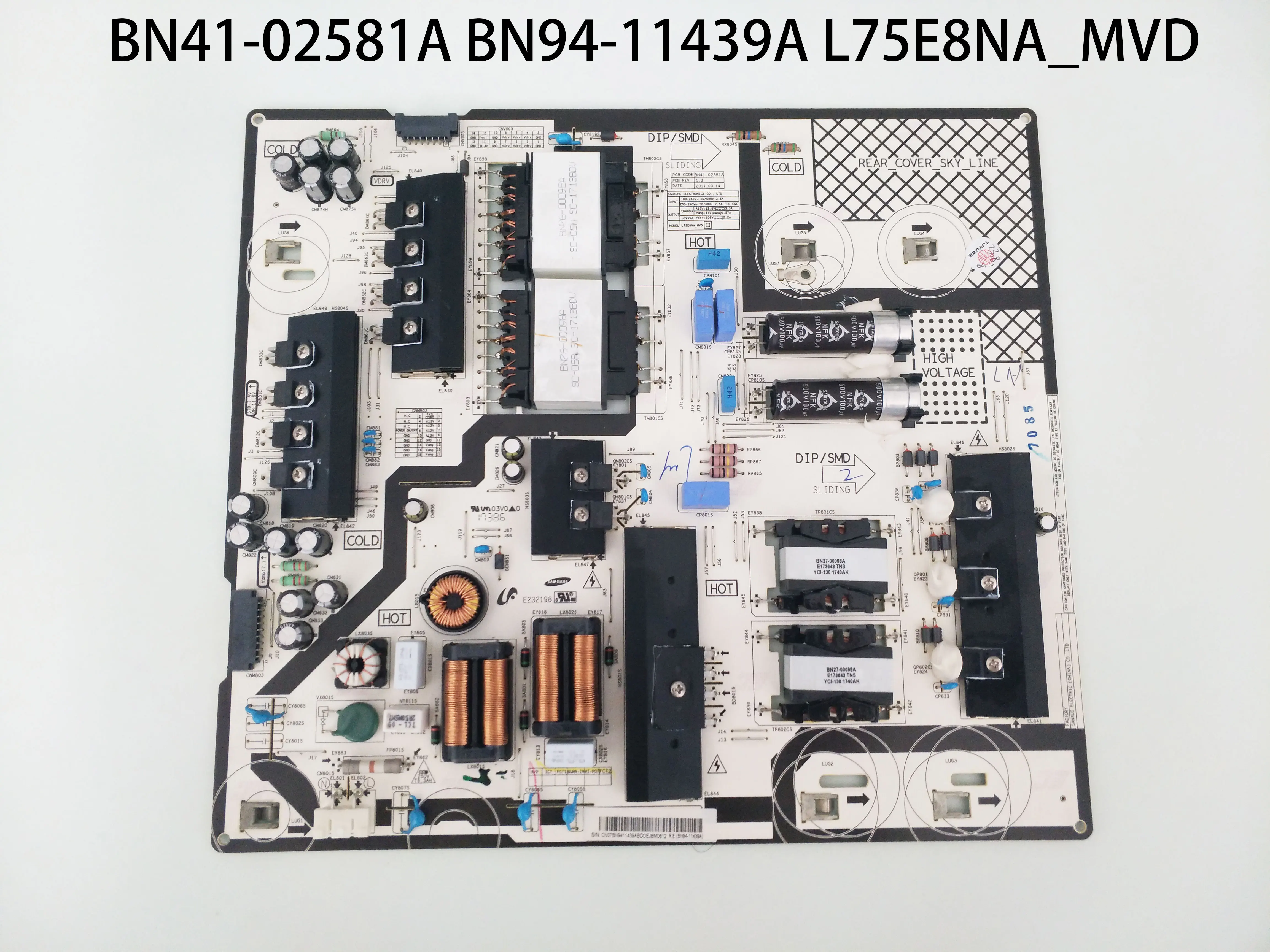 

Оригинальная планшетовая плата L75E8NA_MVD для QE75Q7FGMT QN75Q8CAMFXZA QN75Q75FMFXZA