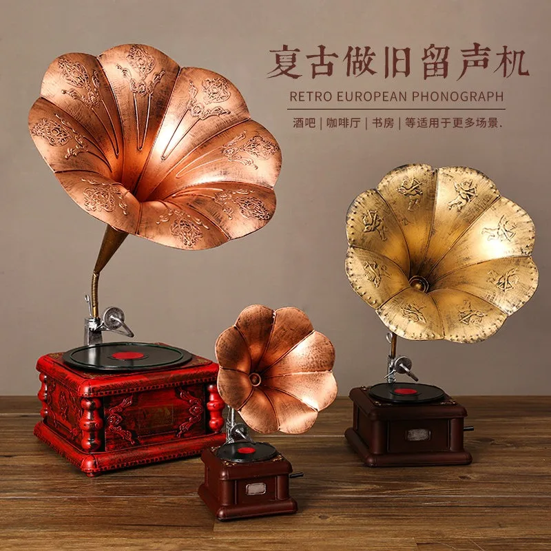 Retro phonograph record player ornament home living room wine cabinet decoration European model decoration