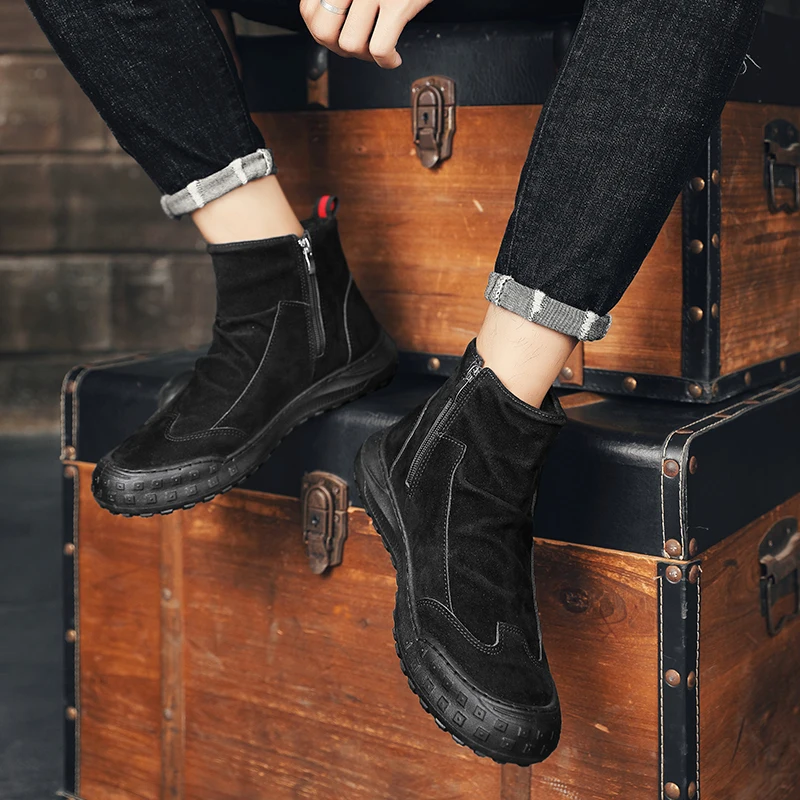 

Men's Large-sized High-top Boots with Suede Flat Bottom Mid-top Wear-resistant New Anti-slip and All-season Casual Work Boots