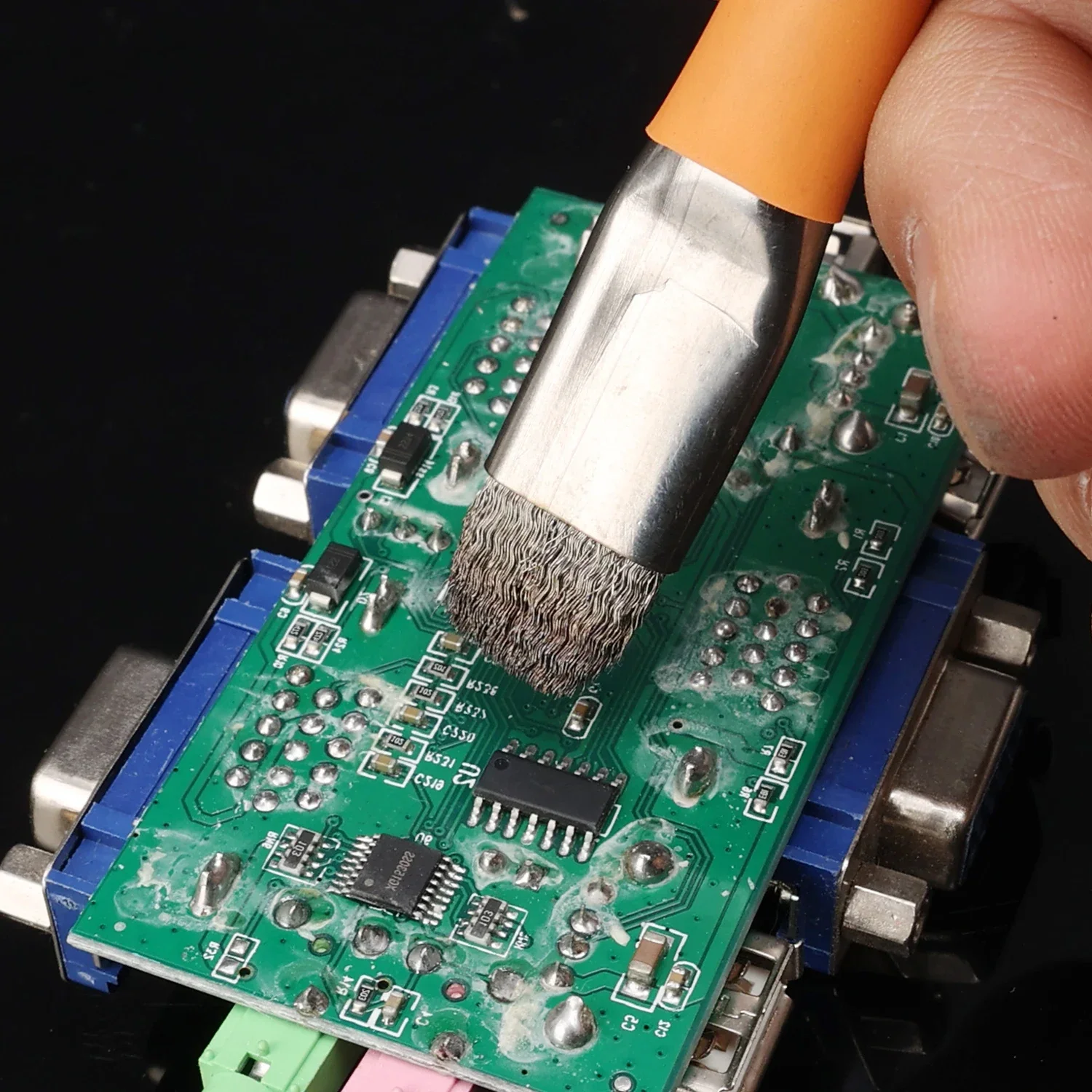 Doppelkopf-Reinigungsbürste aus Stahldraht, Reparaturwerkzeug-Set für Motherboards und Leiterplatten, antistatische Reinigungsbürsten für Mobiltelefone – Detail 5