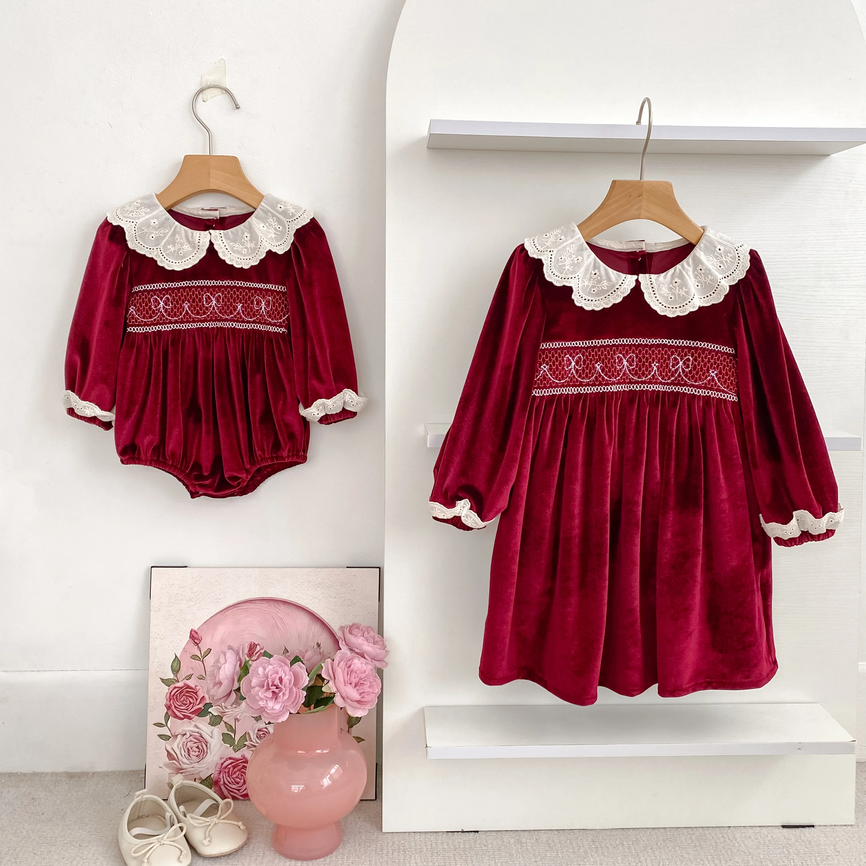Neue Weihnachten Kinder Party Kleid Baby Bodys Schwestern Kleidung Herbst Schwestern Mädchen Prinzessin Kleid Spitze Rot Neue Jahr Kinder Kleidung – Detail 1