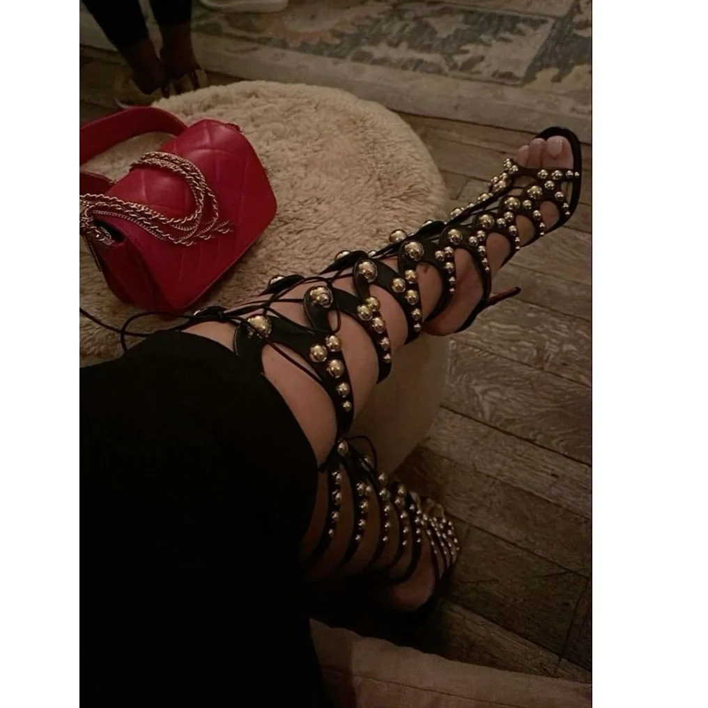 صنادل بإبزيم ماسي أسود بمقدمة مفتوحة وكعب عالٍ رفيع ومثير ومثير للصيف مقاس كبير أحذية نسائية Zapatillas Mujer