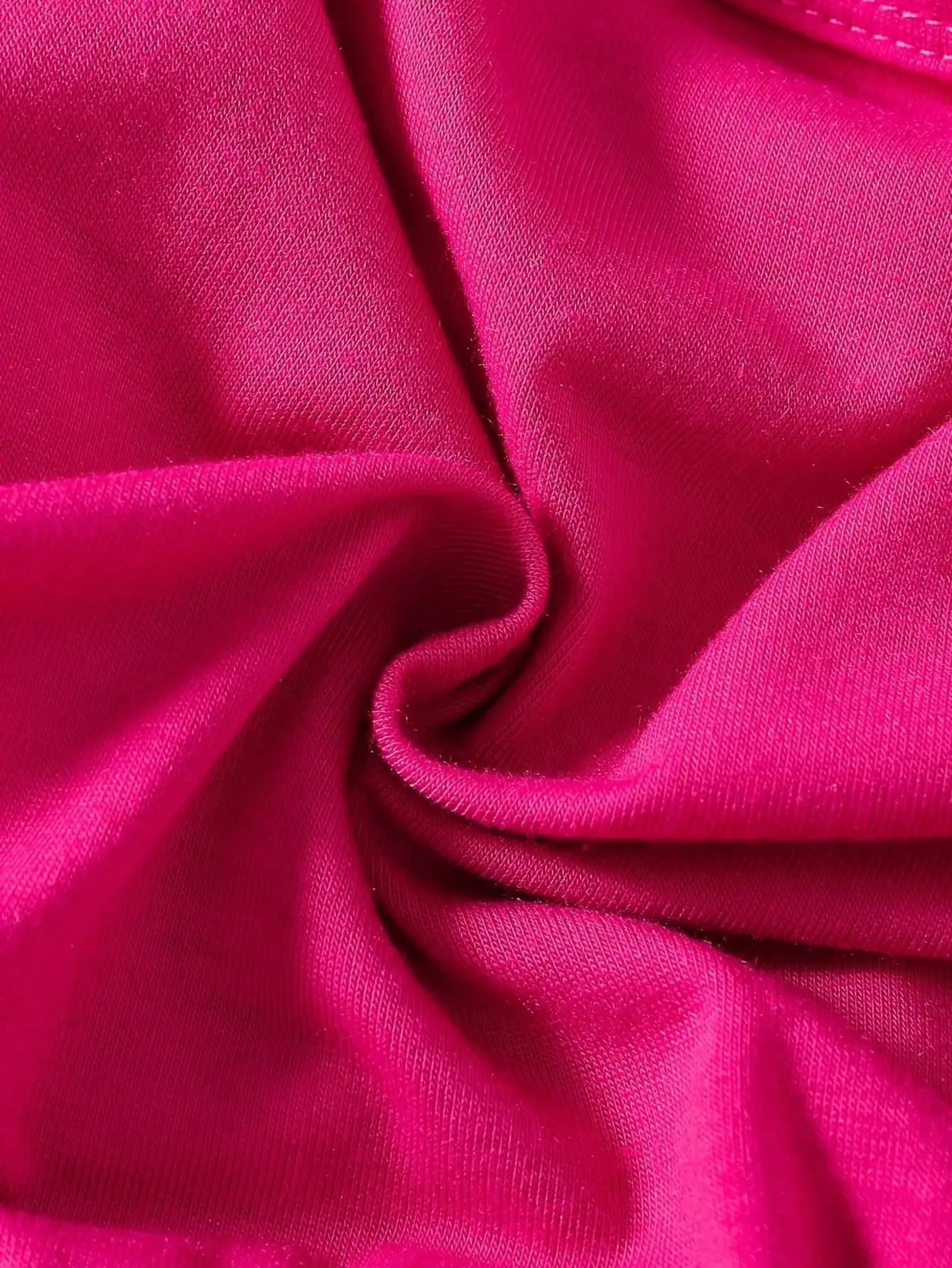 Sommerliches magentafarbenes Prinzessinnenkleid mit Sternen und Mond, eleganter und modischer Stil, beliebter Stil. – Detail 7