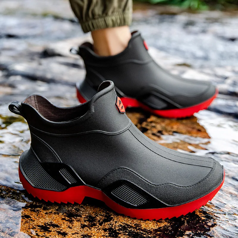 Unisex Short Tube Rain Boots Anti-Slip Thickened PVC Material Round Toe Ankle High Couples Spring Summer Water Shoes zapatillas