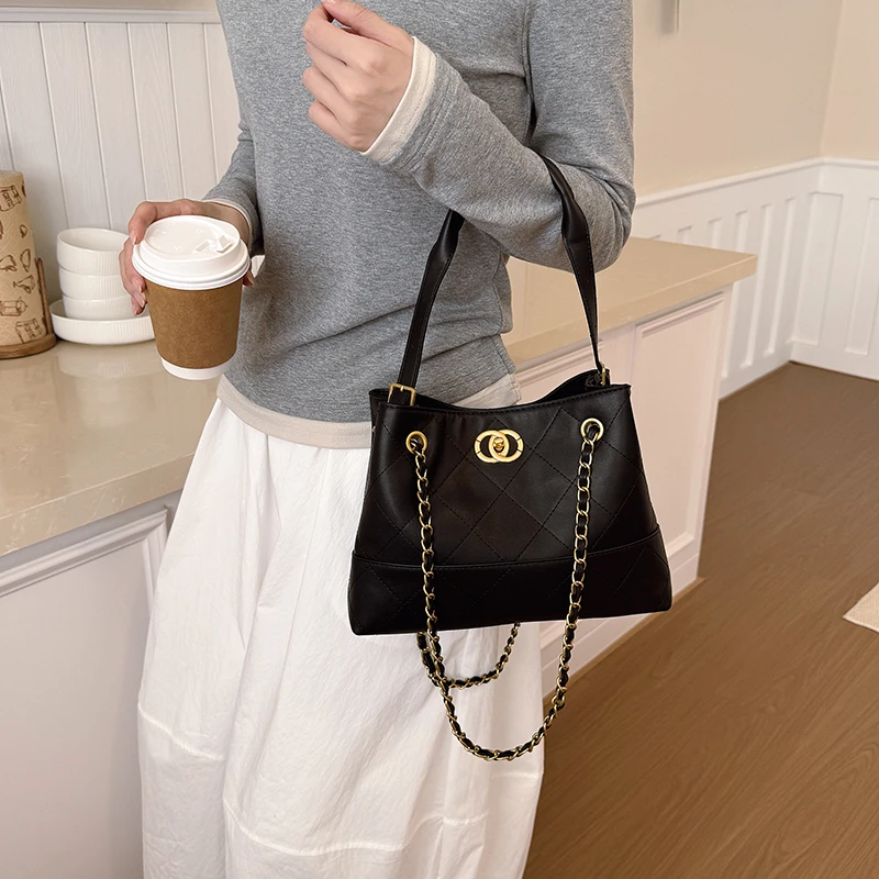 

Unique Solid Color Backpack Bag Stylish Casual Commuter Leather Large Capacity for Business Best