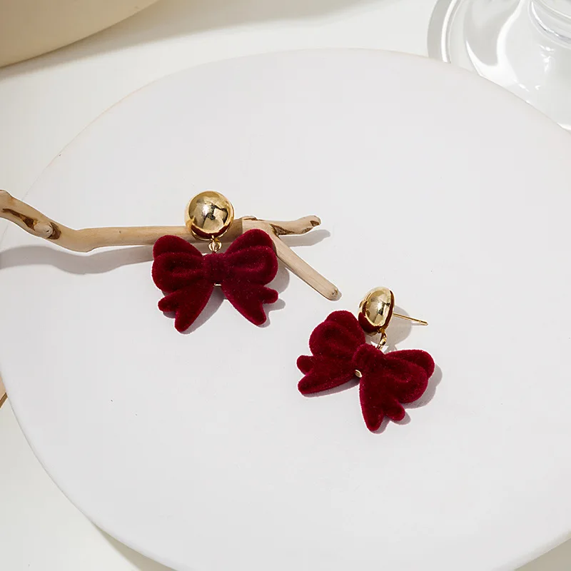 Classic Burgundy Velvet Bow Earrings for Women Jewelry Vintage Flocking Bowknot Dangle Statement Earings Party New Year Gift