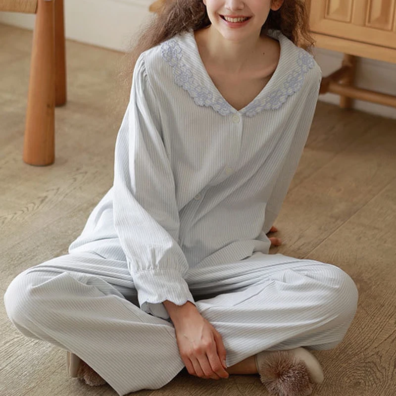 

Women's Princess Pajama Set Rose Embroidery Laple Collar Cotton Striped Sleepwear Sweet 2 Piece Loungewear Set For Girls Ladies