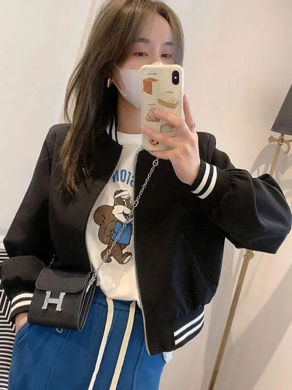 

Женская повседневная модная универсальная бейсбольная куртка для весны и лета, новая спортивная куртка малого размера из легкого полиэстера