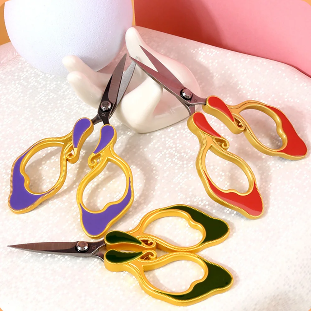 Double Sided Color Painted Butterfly Scissors Sewing Thread Embroidery Fabric Needlework Vintage Tailor''s Scissors DIY Apparel