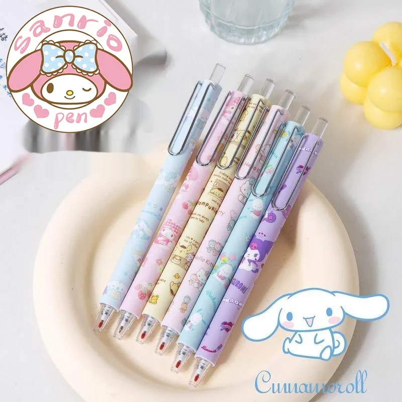 Imagem -02 - Sanrio Cartoon Gel Pen Olá Kitty Pochacco Imprensa Canetas Papelaria Estudante Material de Escritório Atacado 0.5 Preto 24 Pcs