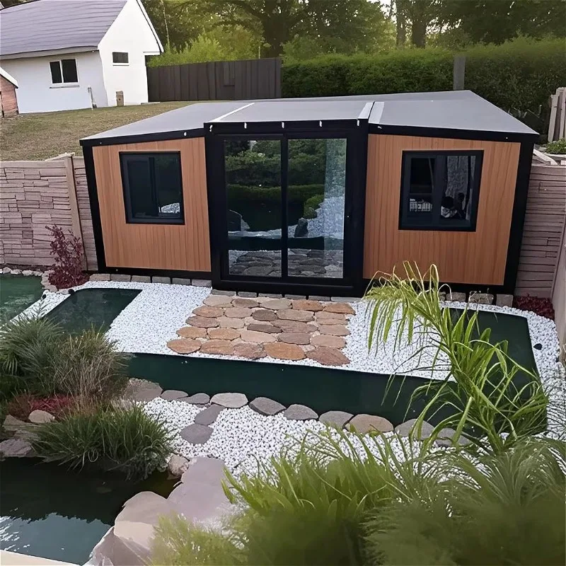 Prefabricated Sandwich Panel Container House with Expandable Mobile Home 20ft 40ft 3 Bedrooms Eco Friendly