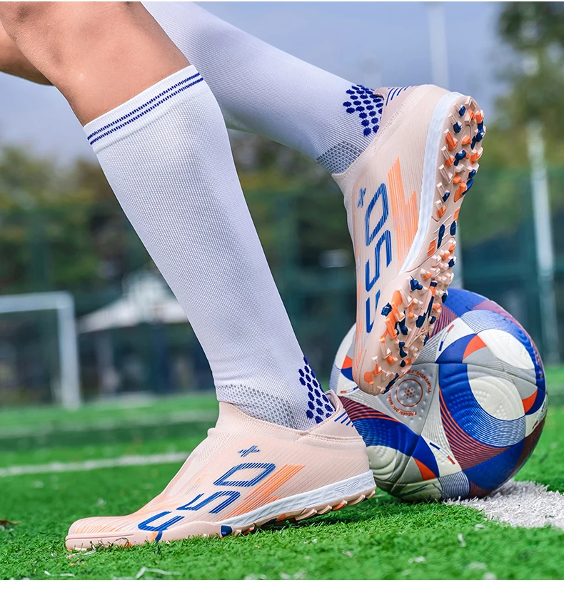 Neue Herren-Fußballschuhe für Hallen, Rasen und Futsal, Ultraleichte Sport-Profi-Fußballschuhe, Bequeme Erwachsenen-Rutschfeste Schuhe – Detail 25