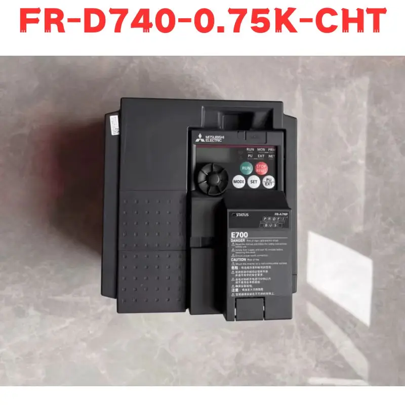 

Used FR-D740-0.75K-CHT Inverter Tested OK FR D740 0.75K CHT