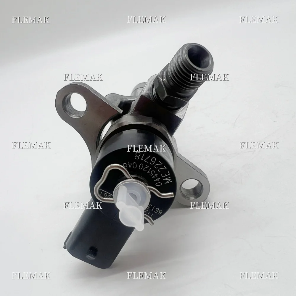 High Quality Diesel Common Rail Injector 0445120049 ME223750 for MMC-NFZ Excavator Series
