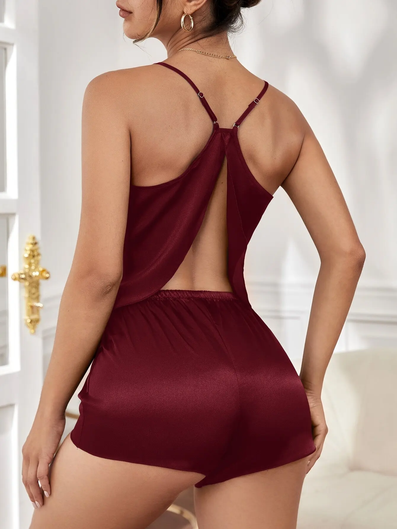 

Burgundy Satin Backless Halter Pajama Set with Asymmetrical Hem